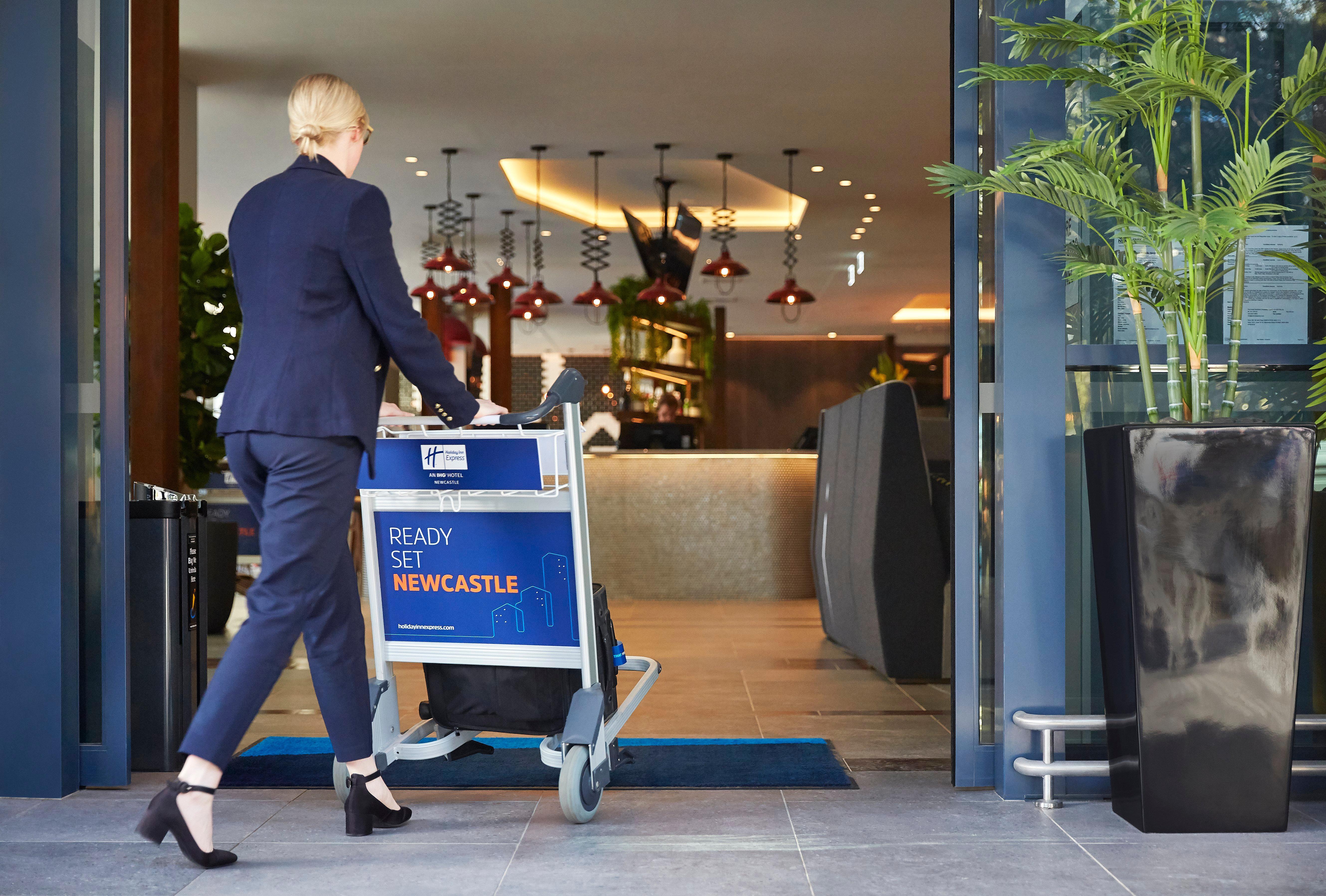 Holiday Inn Express Newcastle By Ihg Eksteriør bilde
